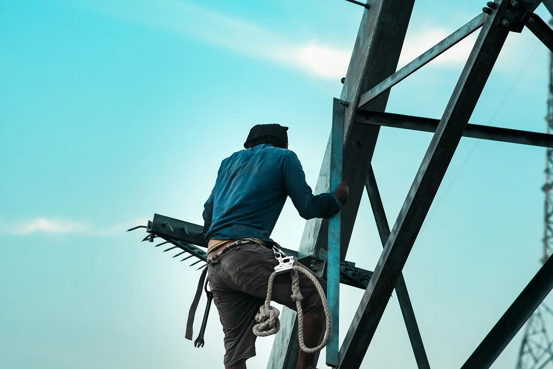 Paano Nakakaapekto ang Panganib sa Trabaho sa Premium ng Life Insurance sa Pilipinas